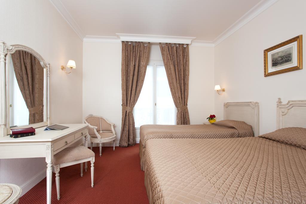 Grand Hotel Moderne Lourdes Room photo